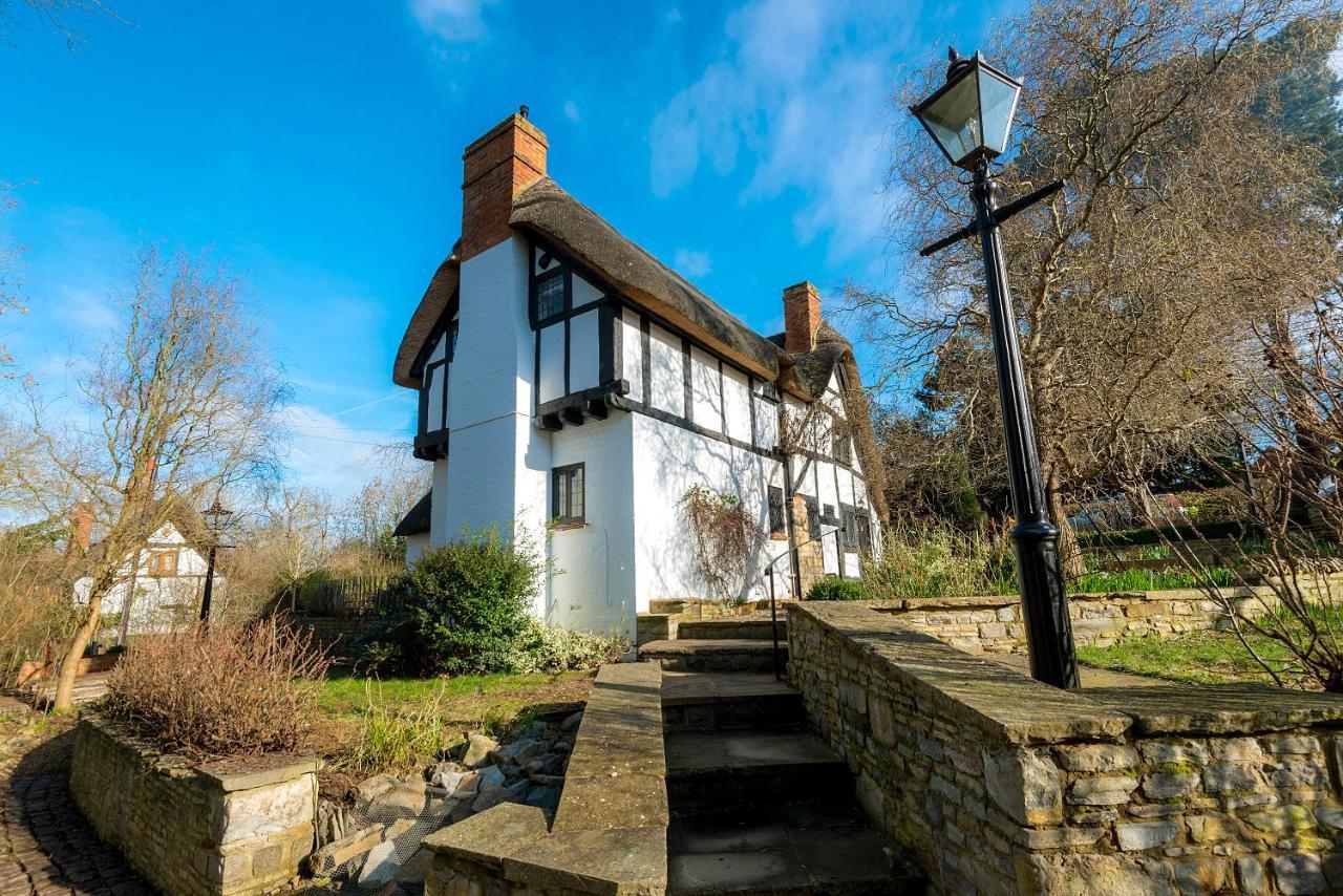 Burnside Hotel Stratford-upon-Avon Exterior foto
